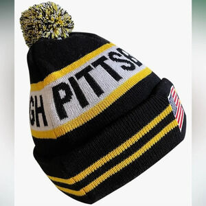 🆕 US Flag Pittsburgh Beanie With Pom Pom